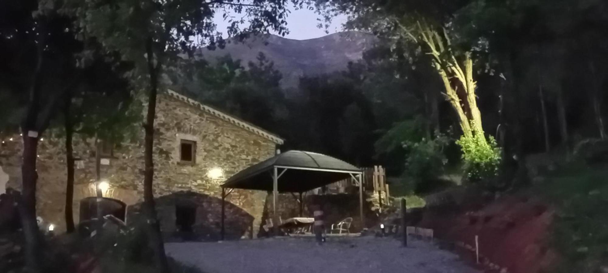 Masia Casa Nova De N'illa
